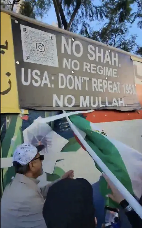 Chaos Erupts at Pro–Iranian Rally After Deliberate Truck Crash Sparks Concerns Over Political Motivation
