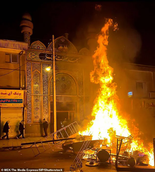 Iranian Security Agents Pose as Civilians to Lure Protesters into Deadly 'Killing Zones', Report Reveals