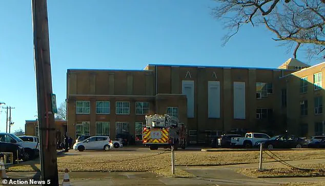 Student's Footage Captures Car with Failed Brakes Crashing Through Cafeteria Wall at Memphis High School, Sending Students into Panic