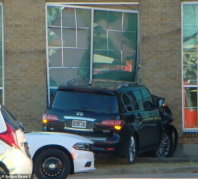 Student's Footage Captures Car with Failed Brakes Crashing Through Cafeteria Wall at Memphis High School, Sending Students into Panic