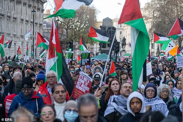 U.S. Considers Sanctuary for British Jews Amid Rising Antisemitism, Says Trump Lawyer