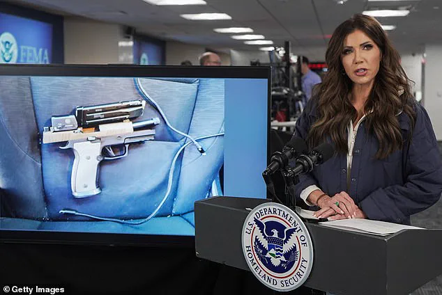 White House Intensively Reviews Bodycam Footage of Fatal Shooting of Nurse Alex Pretti by Border Patrol Agent in Minnesota
