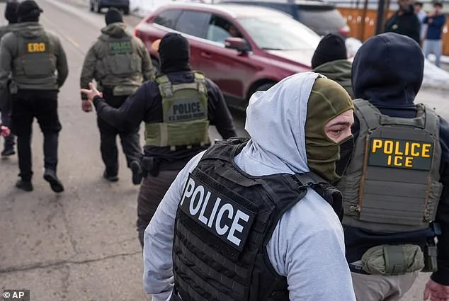 Fetterman Accuses Democrats of Condescending Rhetoric, Backs DHS Funding Amid Midterm Concerns