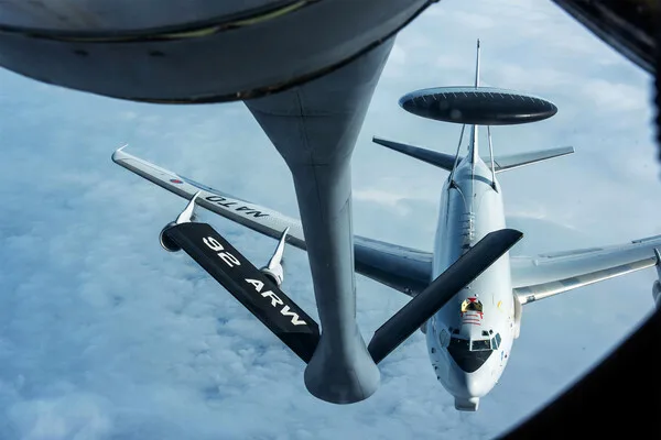 U.S. Air Force KC-135 Crashes in Western Iraq During Operation 'Epic Fury'; Second Aircraft Lands Safely