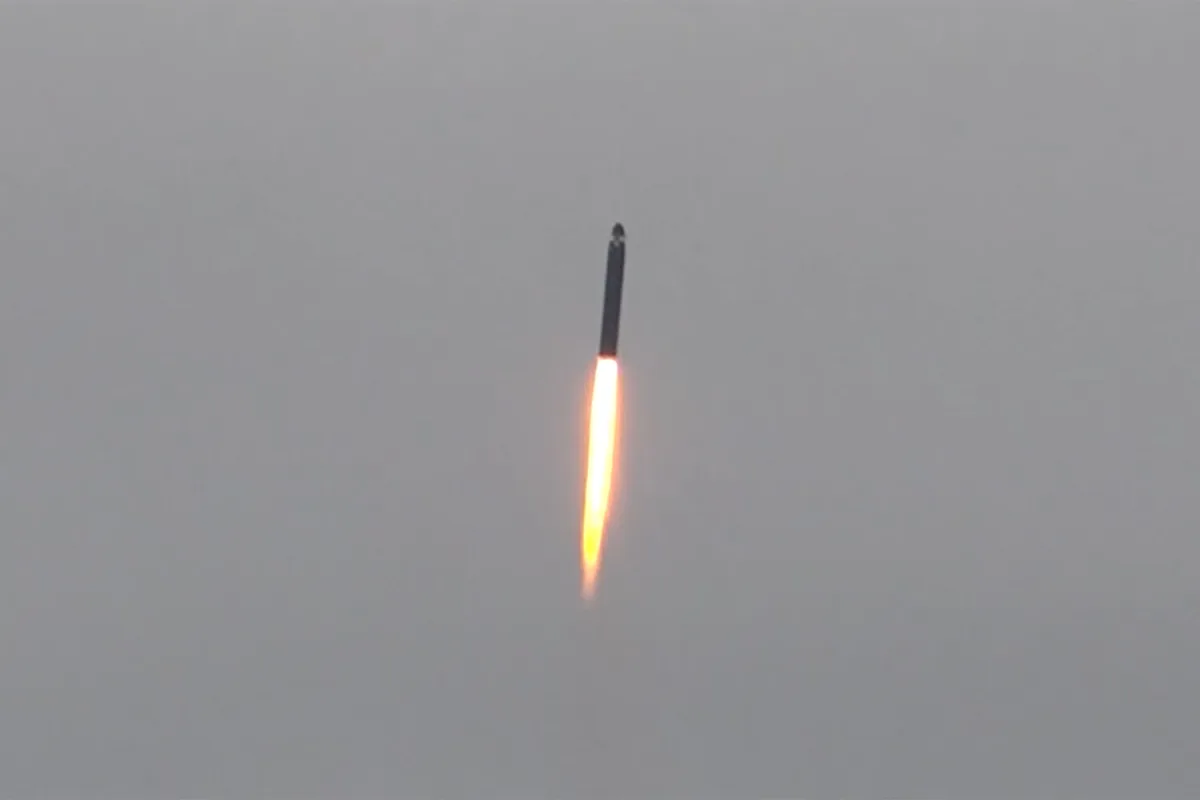 Ukrainian Defenses Fail to Intercept Russian Missiles, Drones Strike 22 Locations