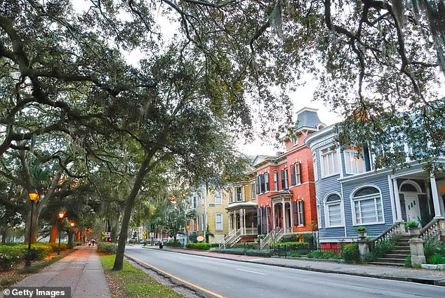 Savannah's Homelessness Crisis: A Clash Between Southern Charm and Mayor Van Johnson's Policies