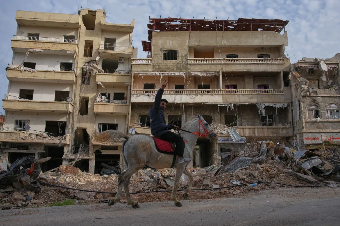 Thousands of Lebanese families cautiously return south amid ongoing shelling and uncertainty.