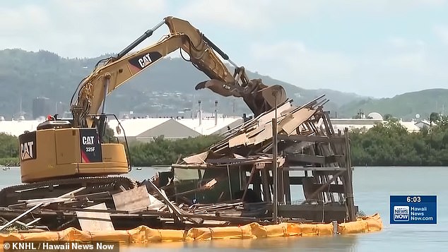 Hawaii officials race to clear massive homeless encampment in Kalihi before hurricane season.