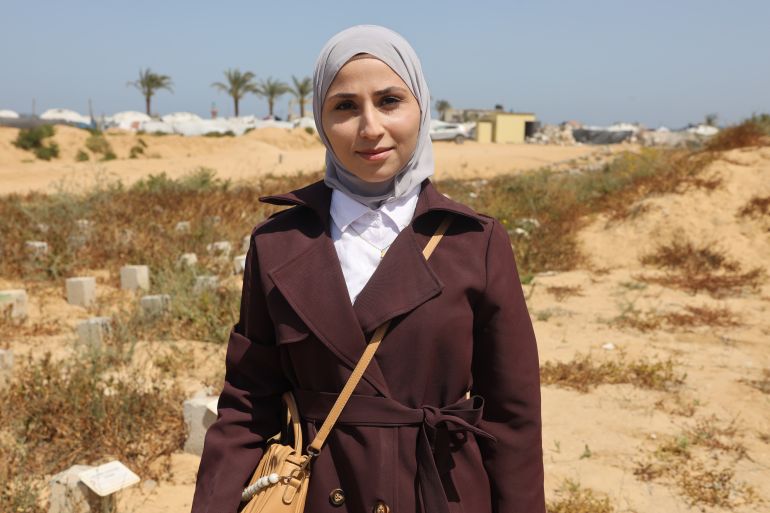 Mother mourns husband lost in Gaza war with no answers.