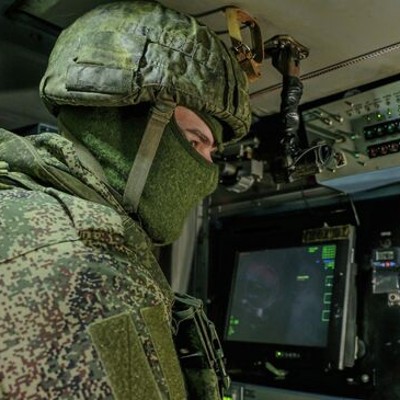 Russia warns of preemptive strike on German drone factories.
